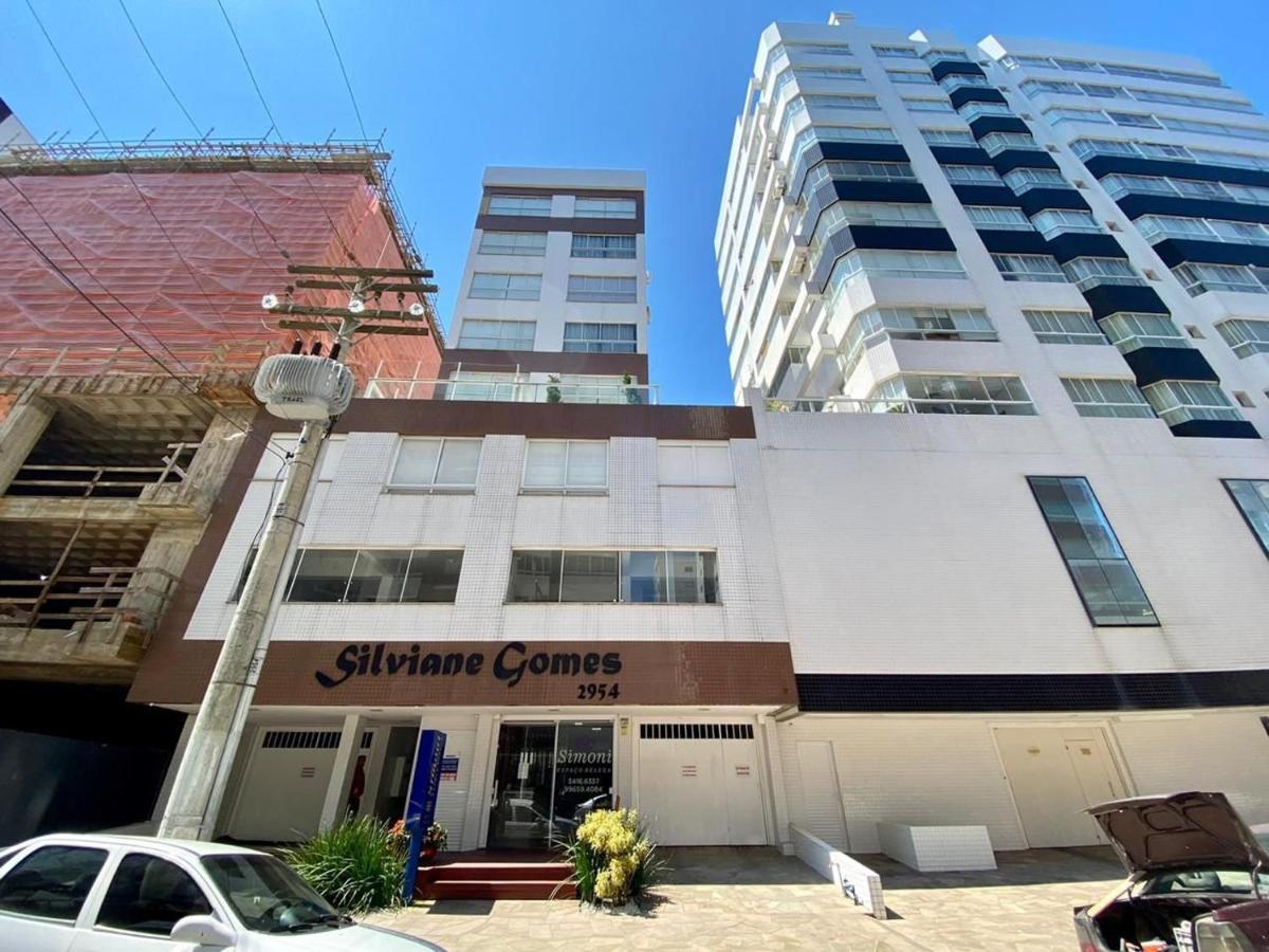 Apartamento Temporada Edificio Silviane Gomes Capão da Canoa Esterno foto